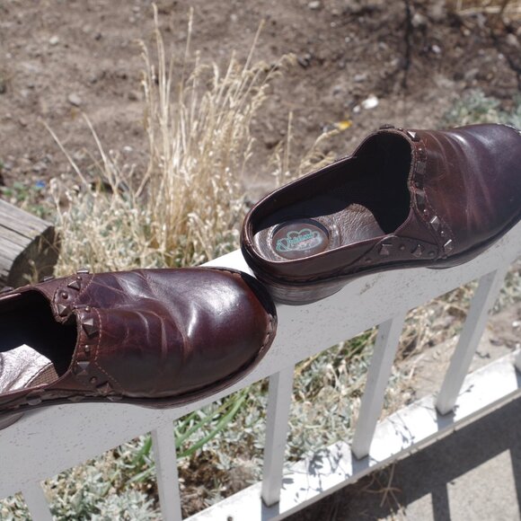 Ladies Leather Studded Clogs By Durango - Picture 7 of 11